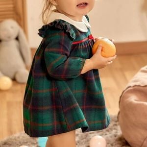 Girl plaid dress red blue and green with red bow/white collar